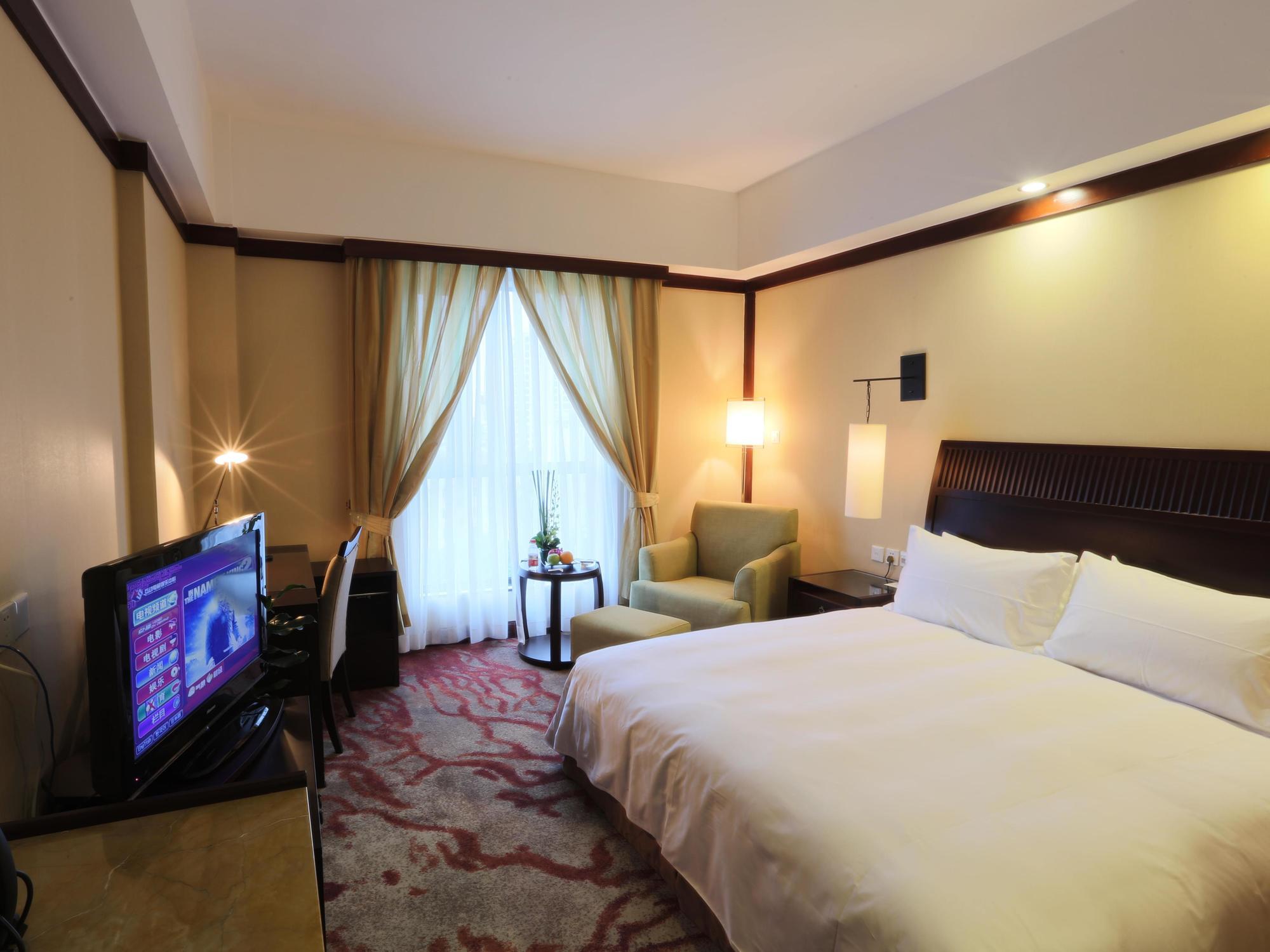 S&N Zhejiang Linhai International Hotel Buitenkant foto