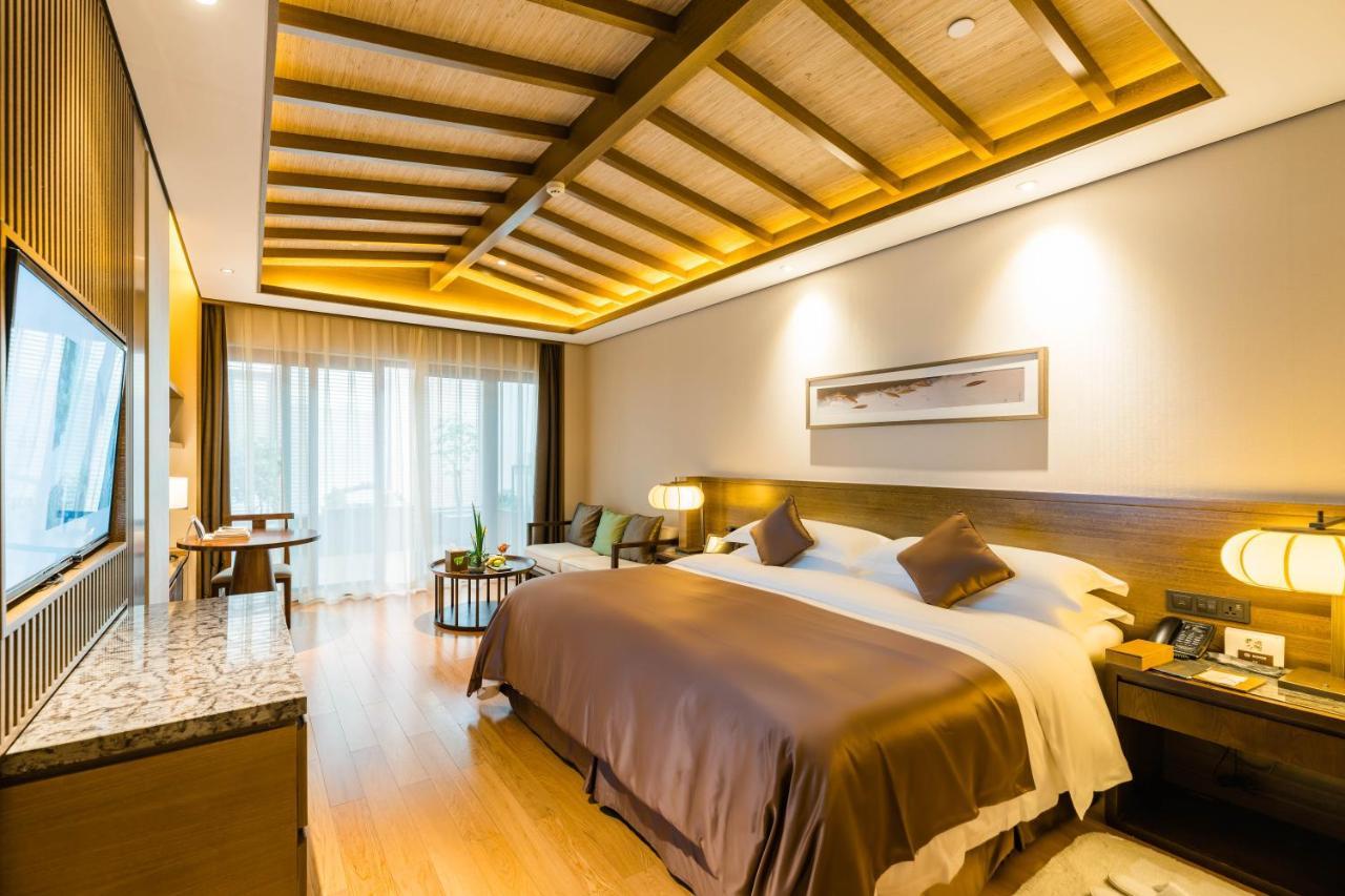 S&N Zhejiang Linhai International Hotel Buitenkant foto
